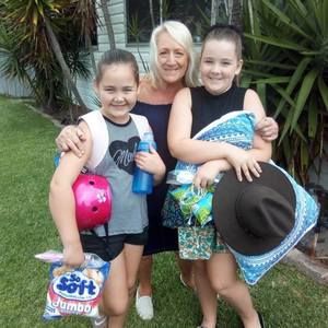 Meet your Posher, Debra